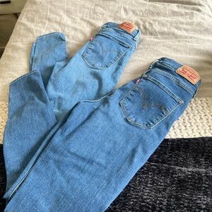 2 PAIRS (lot) Levi's Women's skinny Blue Jeans 27